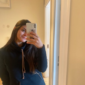 Babysitter available in 20 Willbrook Street, Rathfarnham, Dublin, Ireland