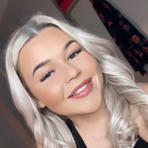 Babysitter required in Galway, Co. Galway, H91 WEX8, Ireland