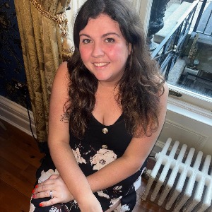 Babysitter available in Dunshaughlin, County Meath, Ireland