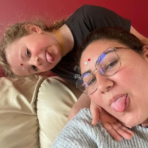 Babysitter required in Clare, Condado de Clare, Irlanda
