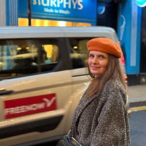 Babysitter required in Laughanstown, დუბლინი, D18, ირლანდია