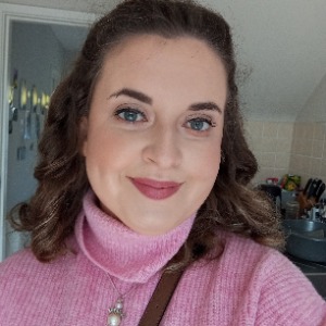 Babysitter required in Knockanoura, Ennis, Co. Clare, V95 CXC7, Ireland