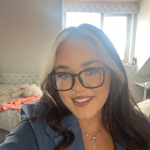 Babysitter required in Wicklow, Ireland
