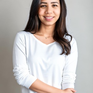 Babysitter required in Penha, SC, Brasil