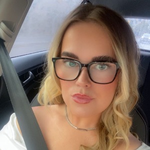 Babysitter required in Dublin, Ireland