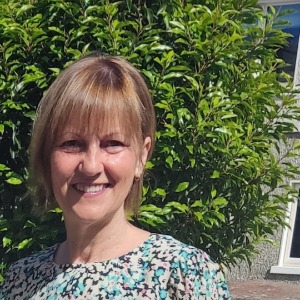 Babysitter required in Terenure, Dublin, Co. Dublin, D6W, Ireland