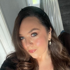 Babysitter required in Saint James, Dublin 8, Co. Dublin, D08 VA96, Ireland