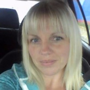 Babysitter required in Carrigaline, Cork, Ireland