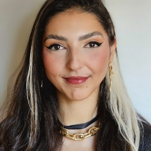 Babysitter available in Phibsborough, Dublin, Co. Dublin, D07 P952, Ireland