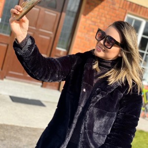 Babysitter required in Gort, County Galway, Irlanda