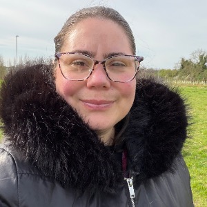 Babysitter required in 34 Hampton rice, Navan Co meath