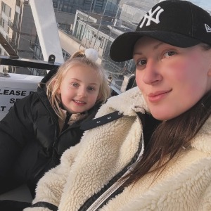 Babysitter required in Cherrywood Avenue, Cherrywood, Dublin 18, D18, Irlandia