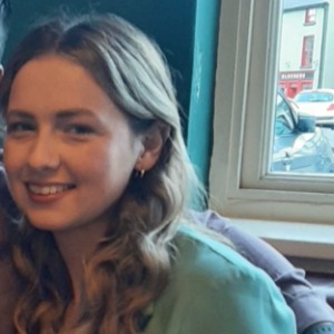 Babysitter available in Finglas, Dublin, Ireland