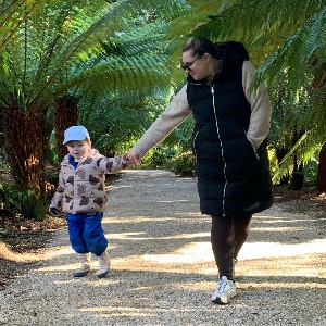 Babysitter available in Kilcoole, Ireland