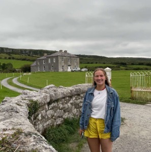 Babysitter available in Dublin, Co. Dublin, D02, Ireland