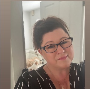 Babysitter required in Cork, T23 VRH6, Ireland