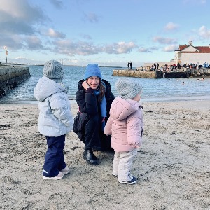 Babysitter required in Dublin 4, Ireland