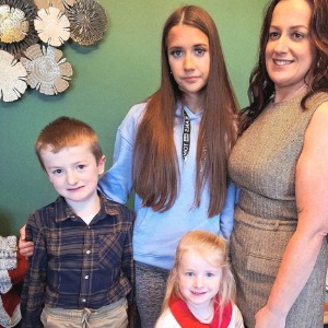 Babysitter required in Brownbog, Co. Longford, N39 VR70, Ireland