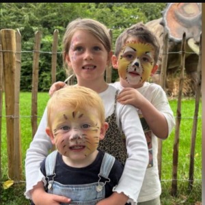 Babysitter required in Malahide, County Dublin, Ireland