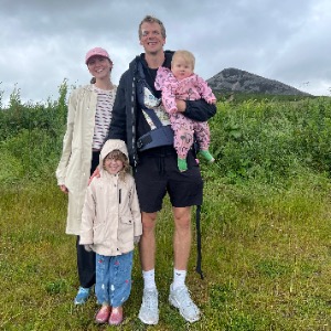 Babysitter required in Newtown Castlebyrn, Dublin, Co. Dublin, A94 NY63, Ireland