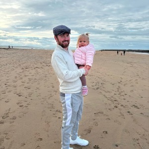 Babysitter required in Skehanierin (Egan), Co. Kerry, V31 D456, Ireland