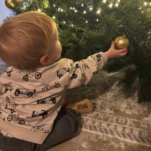 Babysitter required in Galway, Co. Galway, H91 HV1X, Ireland