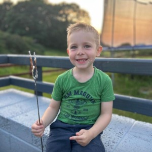 Babysitter required in Ardaveen Dr, Newry BT35 8UH, UK