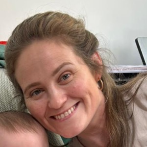 Babysitter required in Drumcondra, Dublin, Co. Dublin, D09 N4A6, Ireland