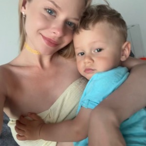 Babysitter required in Tramore, Уотерфорд, Ірландія