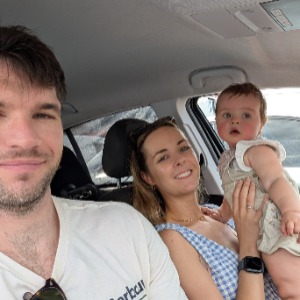 Babysitter required in Rochestown Domain, Dublin, Co. Dublin, A96 W8X6, Ireland