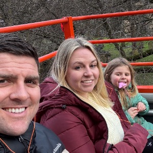 Babysitter required in Carrigaline West, Carrigaline, Co. Cork, P43 R272, Ireland