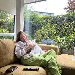 Babysitter required in Dún Laoghaire, Dublin, Ireland