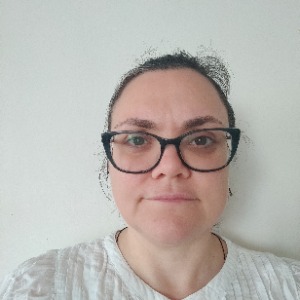 Babysitter required in Kilmainham, Dublin 8, Co. Dublin, D08 EY81, Ireland