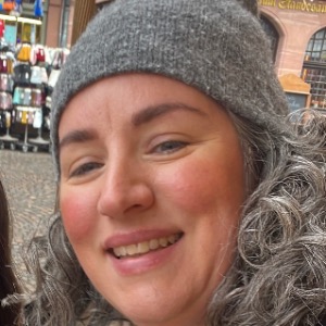 Babysitter required in Dublin, Ireland