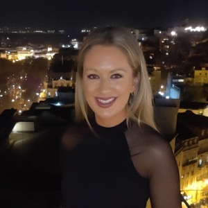 Babysitter required in Brackenstown, Co. Dublin, K67 AY64, Ireland