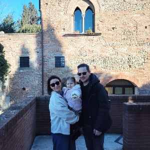 Babysitter required in Crosswood, Athlone, Co. Westmeath, N37 W9K7, Ireland