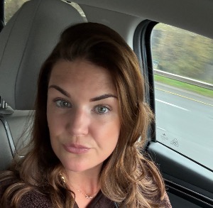 Babysitter required in Salestown, Co. Meath, A86 PP76, Ireland