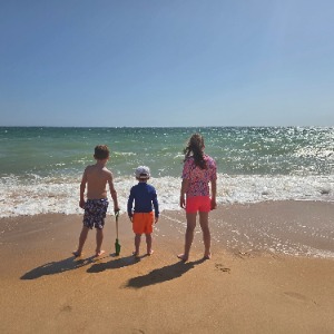 Babysitter required in Kilternan, County Dublin, Ireland