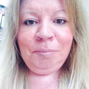 Babysitter required in Dublin, 24, Ireland