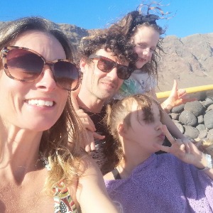 Babysitter required in Galway, Co. Galway, H91 WVN2, Ireland